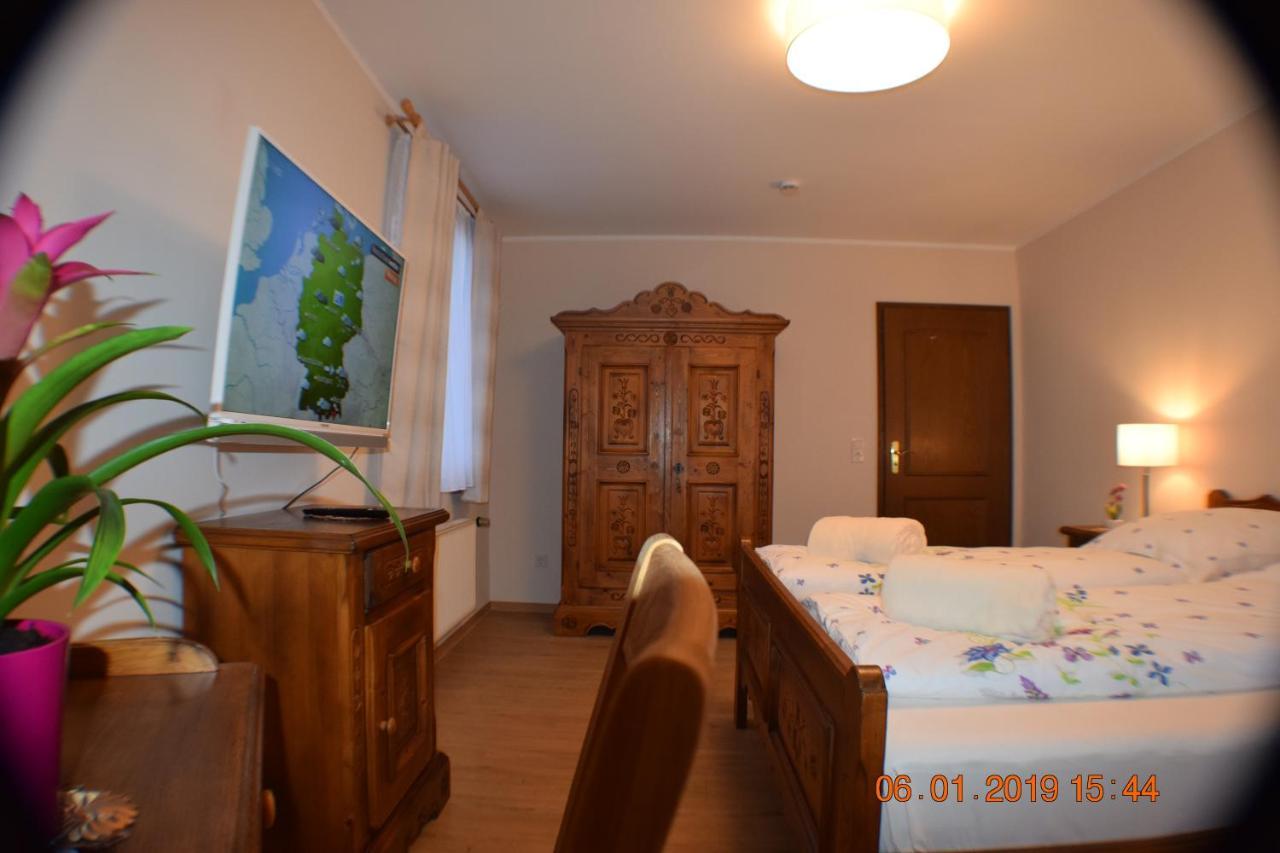 Hotel Buergergesellschaft Betzdorf Exterior foto